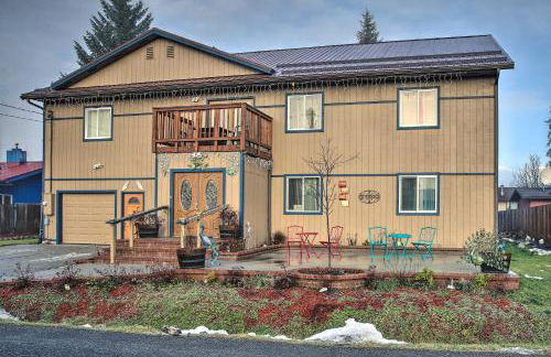 Expansive Getaway about 2 Miles to Mendenhall Glacier! - Foto 3