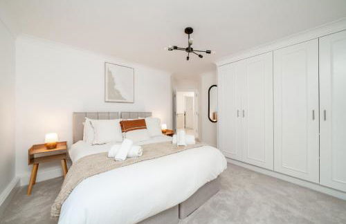 2 Bed Flat in Woking Central - Foto 9