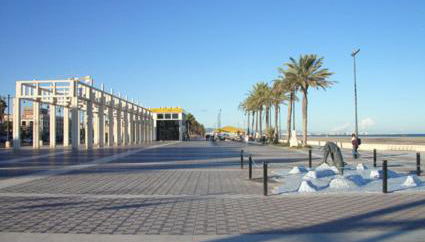 Holiday Apartments Malvarrosa Beach - Photo 2