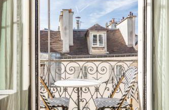 Le Marais - Iconic Penthouse with Balcony - Foto 41