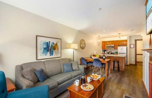 Lux Stay USA Pool view PanoramaSki-inOutHot Tub AS239 - Foto 4