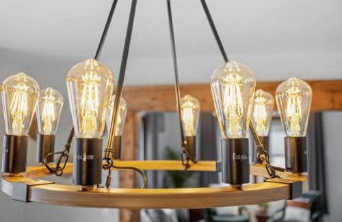 Renovated 6BR 2BA AC home and Game Room - Foto 40