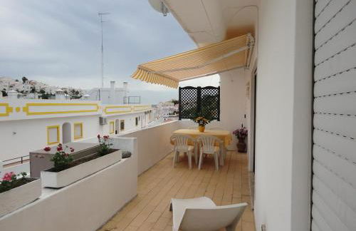 Apartamento com piscina perto da praia - Foto 2