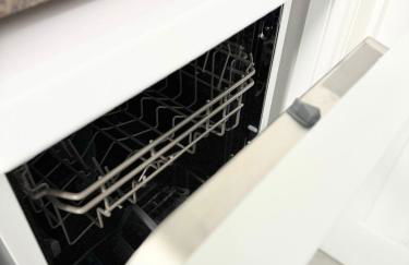 Entire 5 Bed New Home - Southampton Centre - 4BDRM - Foto 53