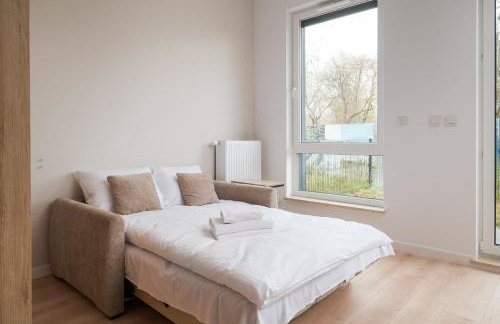 Ursynów Serenity Studio with Garden by BookingHost - Foto 1