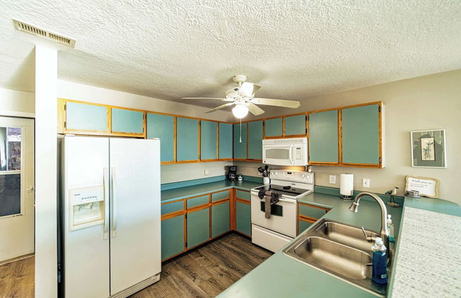 Osage Oasis Unmatched Views, Convenient Location - Photo 10