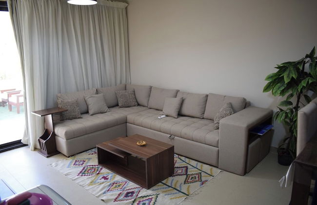 Whispering Waters, Two Bedroom With a Garden, Azha - Foto 13