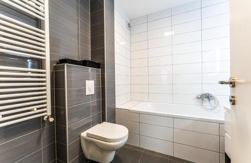 Flex SelfCheckIns 170 - Zagreb - Bedroom - Parking - Loggia - Foto 15