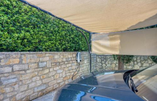 Villa Aryana With Pool - Happy Rentals - Foto 45