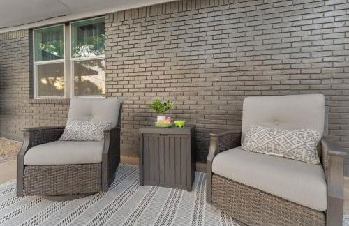 NEW! CowboyPool* 2Kings* Sleeps12* GroupTrip* - Foto 53