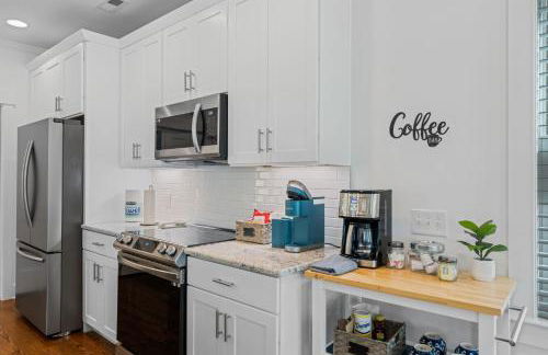 Cozy King Suite Retreat near Wilmington Riverwalk - Foto 25