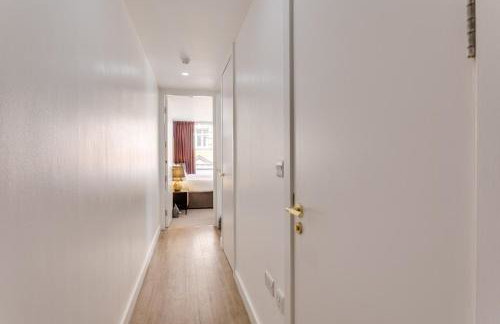 Liverpool Hatton Garden 1 & 2 Bedroom Apartments - WiFi & Secure Parking - Photo 33