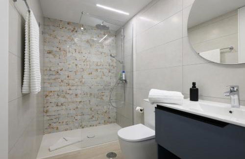 RENOVADO APARTAMENTO 1º LINEA DE MAR - Foto 27