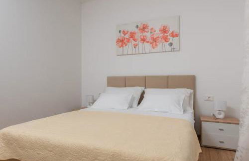 Villa Dola with private pool - Photo 21