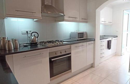 Sunny seaside retreat Campello - Photo 49