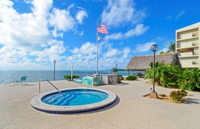 Beautiful Condo With Panoramic Views Of The Atlantic Ocean. 2 Bedroom Condo by RedAwning - Photo 13