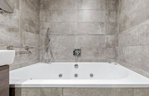 Modern 2 Bed with Balcony & London Eye Views - Foto 3