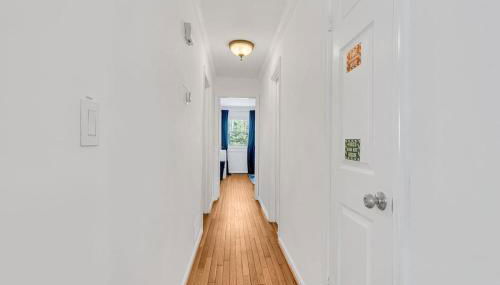 Private Single Family Home Close to Both Water and Downtown! - Foto 4