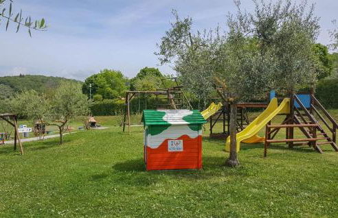 Stunning Apartment In San Feliciano - Foto 26