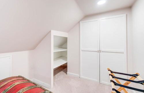 HEART of OLD TOWN Historic 2 BR Walk to KING ST - Foto 19