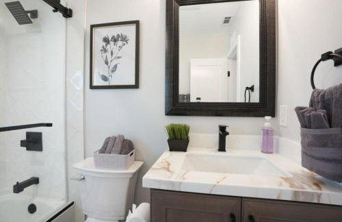 Beautiful Home with 4 bedroom, 2 bathrooms-full amenities - Foto 67