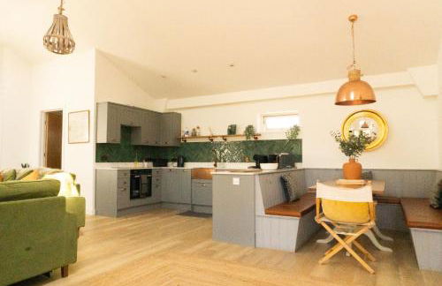 ''The Den'' Lakeview Apartment at Watersedge - Foto 49