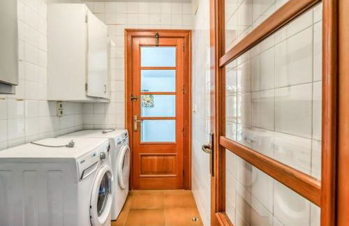 LA CALMA Espectacular villa con jardín y piscina en Menorca - Foto 29