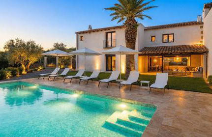 Masia La Morera autenticidad renovada 100 porcien a 10 minutos de Sitges en coche 12 huespedes Piscina Aire Aconc 6 Suites Apertura 15 Julio 2025 - Foto 1