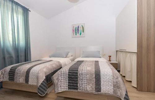 Luka's house - Photo 31