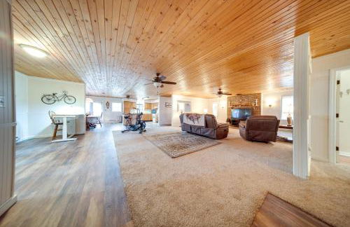 North Jackson Vacation Rental with Wraparound Deck! - Foto 4