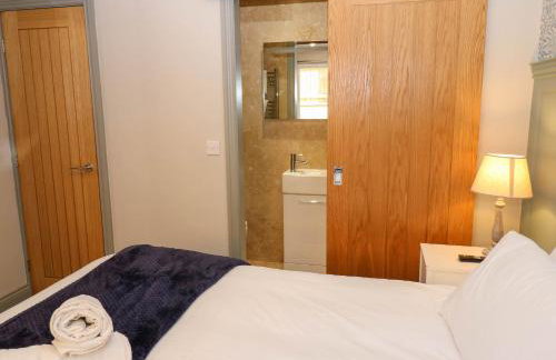 Courtyard Cottage Number 6 - Photo 10