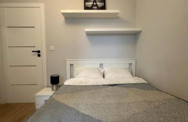 Cozy apartment near the airport and business center MOKOTÓW - Foto 5