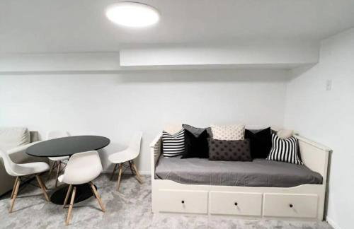 Entire Home near SLC. Family Friendly & King Suite - Photo 20