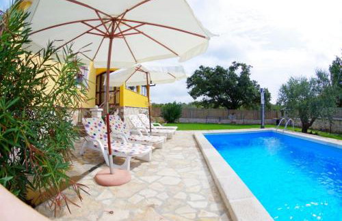 House Sandi, village Juršići - Foto 35