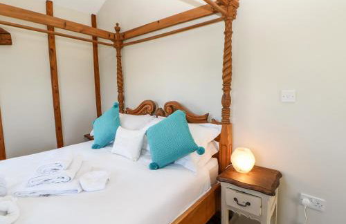 The Cow Byre - Foto 13