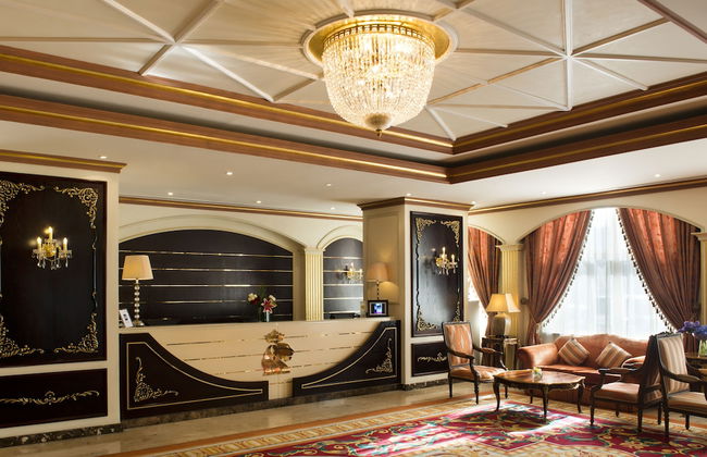 Magnum Hotel & Suites West Bay - Foto 2