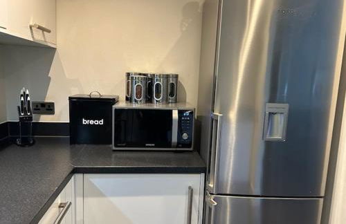 Three Bedroom Stylish London Apartment - Foto 16