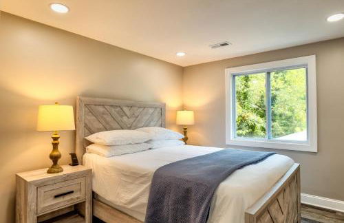 River Refresh - Waterfront with Spa on Placid Bay Luxury Vacation Rental by B Michaels Escapes - Foto 25