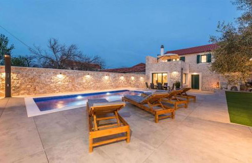 Beautiful Home In Poljaci - Foto 13