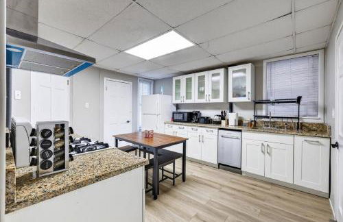 Spacious 2Br home in Malden with AC & heat - Photo 26