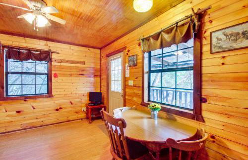 Cedar Falls Cabins #6 Hillside with Views! - Foto 8