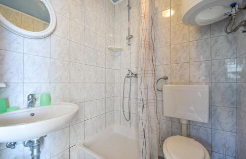 Apartment Vukić-1 by Interhome - Photo 9