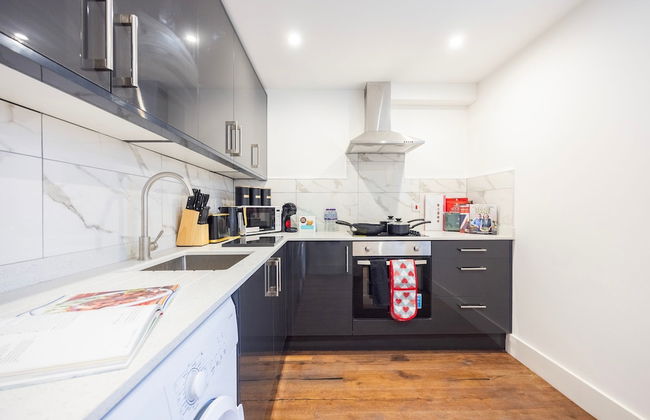 Stylish Block Of Apartments By AV Stays Croydon - Photo 57