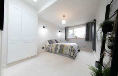 Beautifully styled Home with Garden - Foto 3