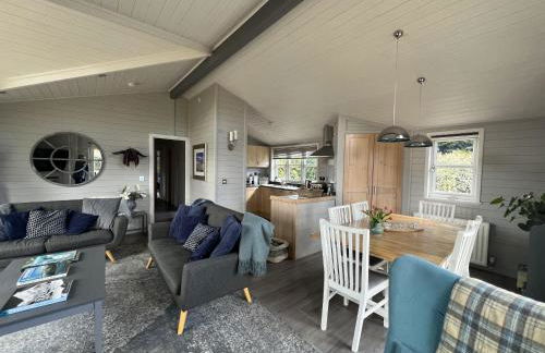 Holly Blue - Cosy wooden lodge Kippford - Photo 20