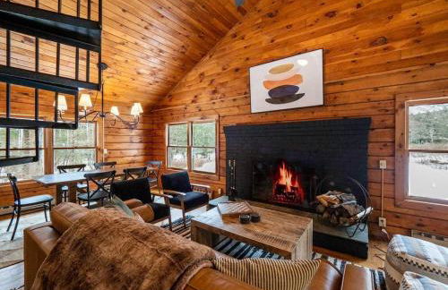Berkshire Vacation Rentals: Private Cabin On Over 12 Acres Of Woods - Foto 1
