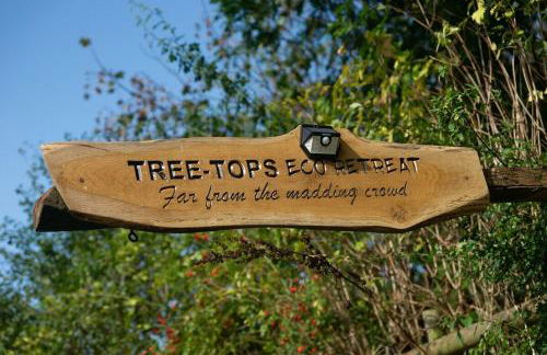 Tree-Tops Treehouse Eco Retreat - Photo 33
