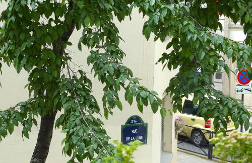 Real Parisian apartment with 2 bedrooms and AC - Foto 20