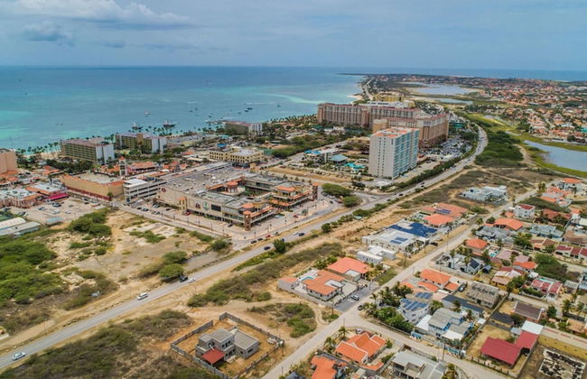 NEW 6BR Villa w Pool Across Street Palmbeach - Foto 50