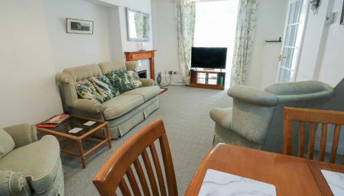 23 Beach Road - Photo 5